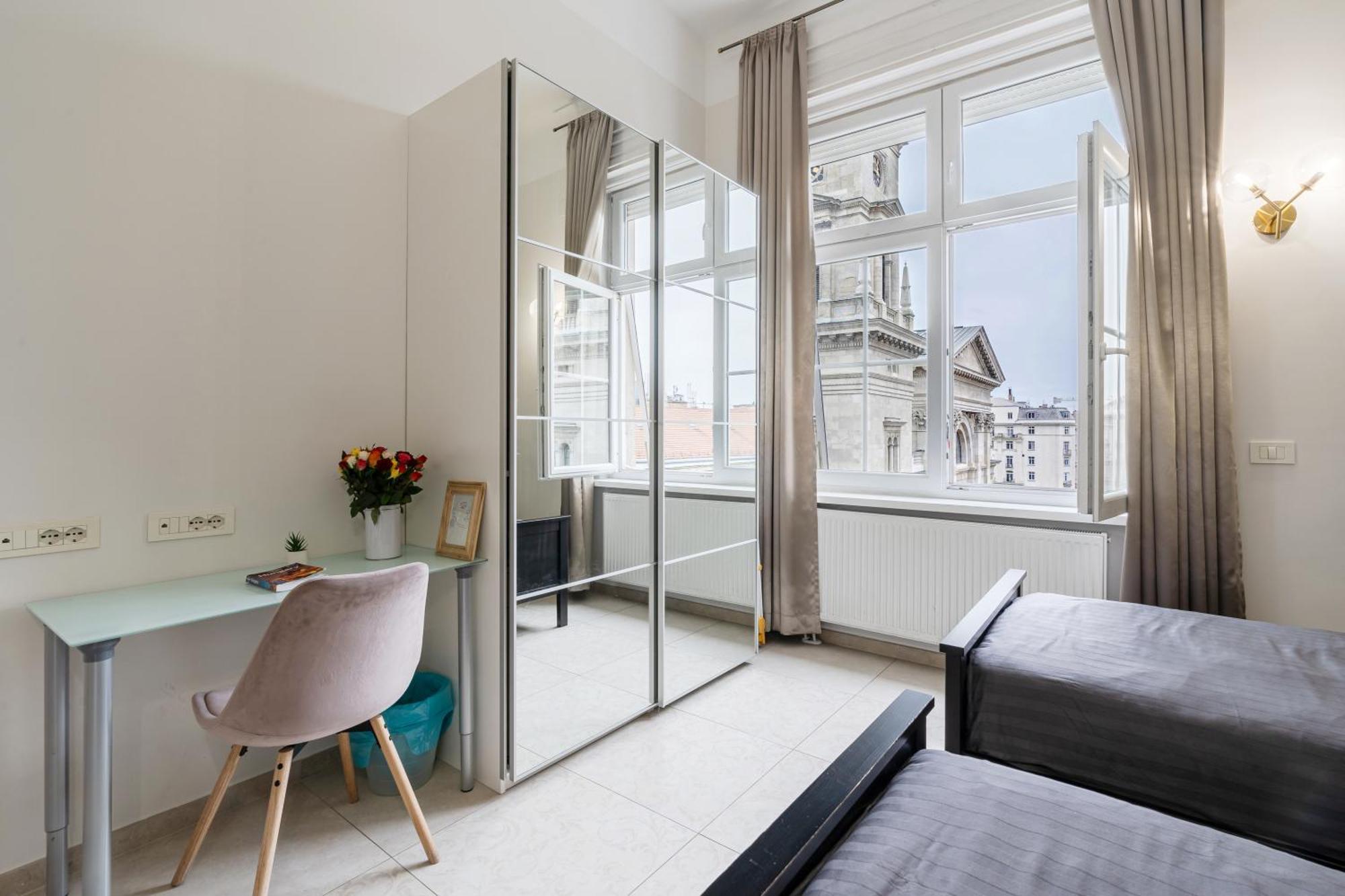 Basilika Monnalisa Luxury 3 Bedrooms Apartment With Amazing View Need Reservation X Free Parking 부다페스트 외부 사진